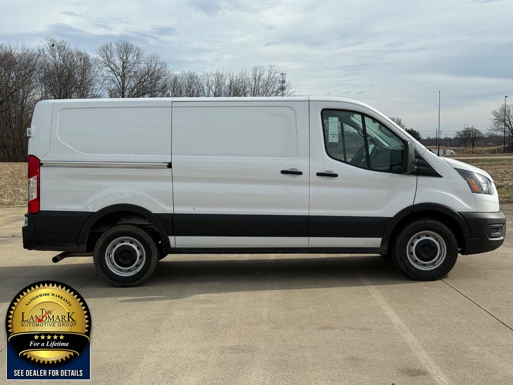 Ford Transit Cargo Van Vehicle Full-screen Gallery Image 04