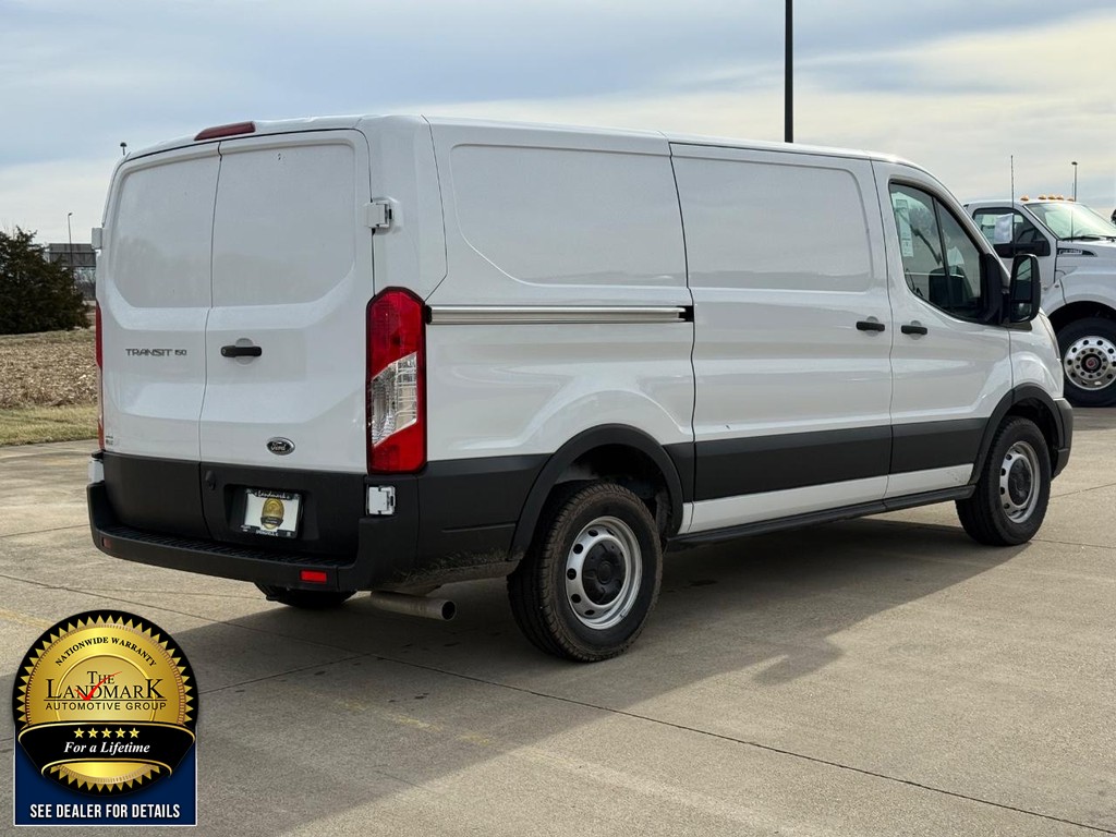 Ford Transit Cargo Van Vehicle Full-screen Gallery Image 05