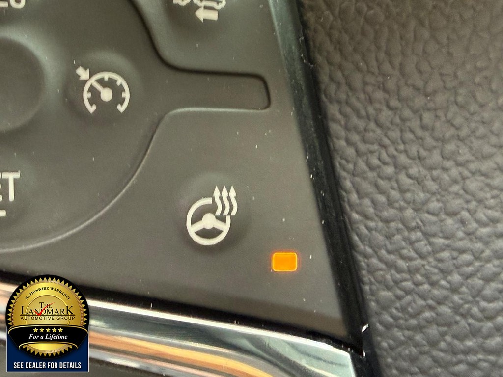 Chevrolet Traverse Vehicle Full-screen Gallery Image 17