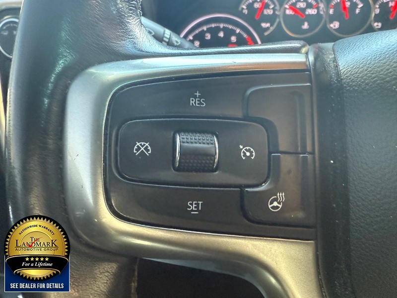 Chevrolet Silverado 1500 LTD Vehicle Full-screen Gallery Image 10