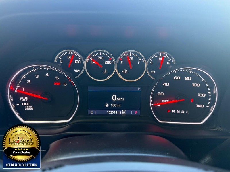 Chevrolet Silverado 1500 LTD Vehicle Full-screen Gallery Image 12