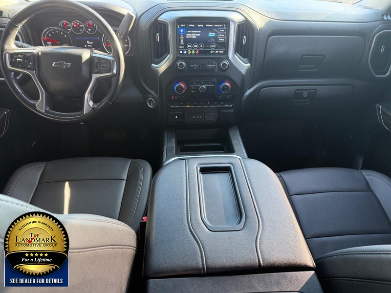 Chevrolet Silverado 1500 LTD Vehicle Full-screen Gallery Image 17