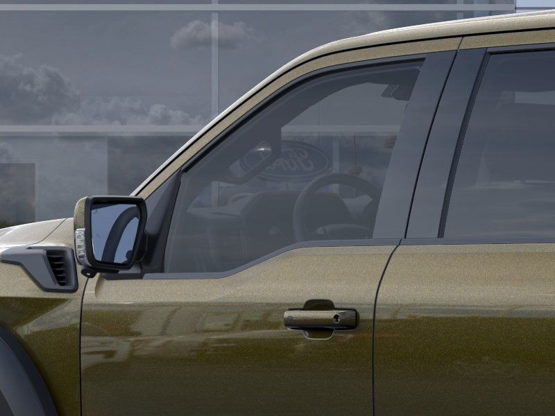 Ford F-150 Vehicle Full-screen Gallery Image 20