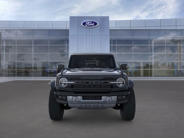 Ford Bronco Vehicle Full-screen Gallery Image 6