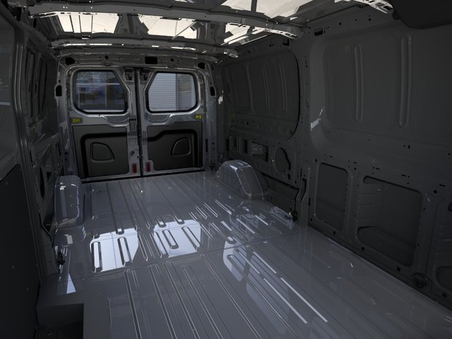 Ford Transit-250 Vehicle Full-screen Gallery Image 11