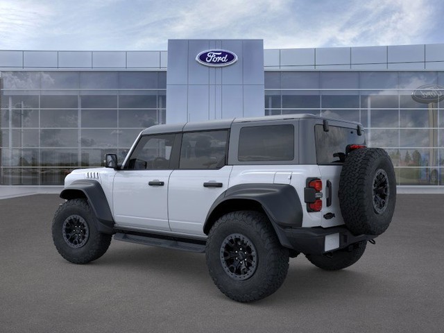 Ford Bronco Vehicle Full-screen Gallery Image 4
