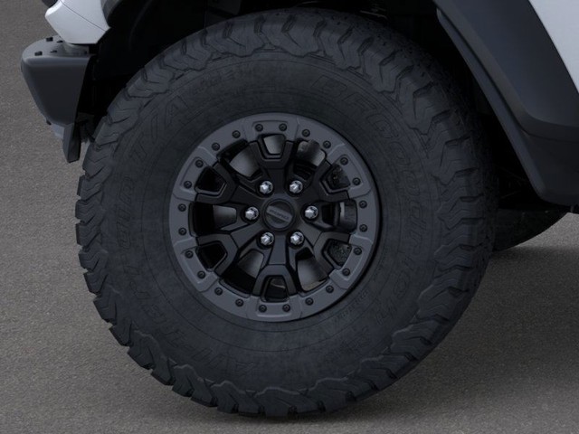 Ford Bronco Vehicle Full-screen Gallery Image 21