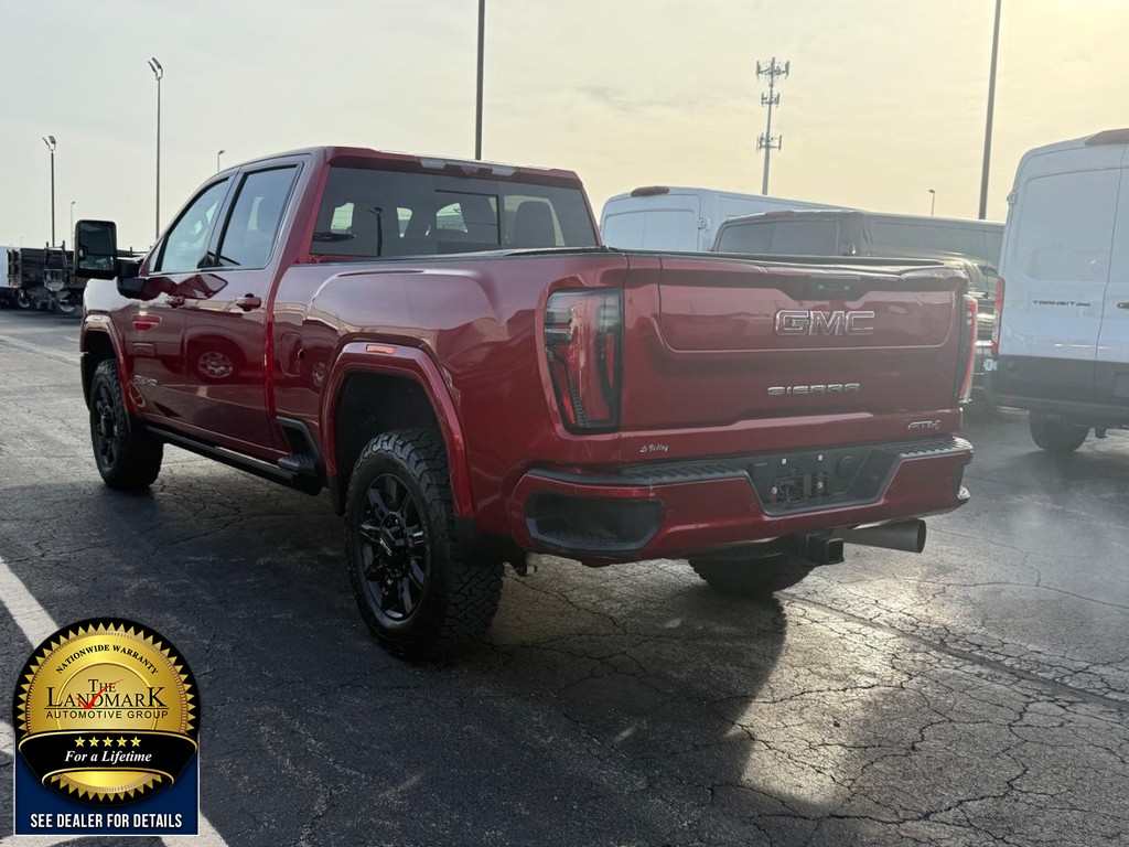 GMC Sierra 2500HD Vehicle Full-screen Gallery Image 7