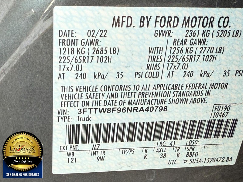 Ford Maverick Vehicle Full-screen Gallery Image 5