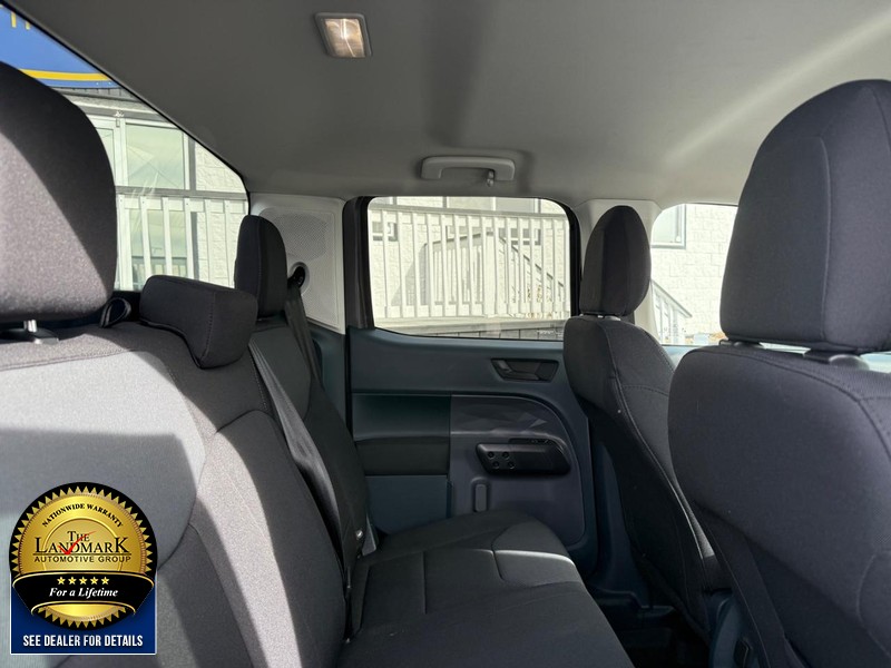 Ford Maverick Vehicle Full-screen Gallery Image 14