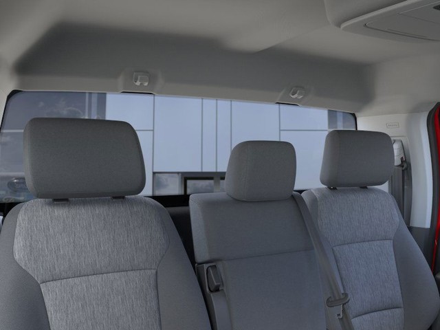 Ford F-250SD Vehicle Full-screen Gallery Image 22