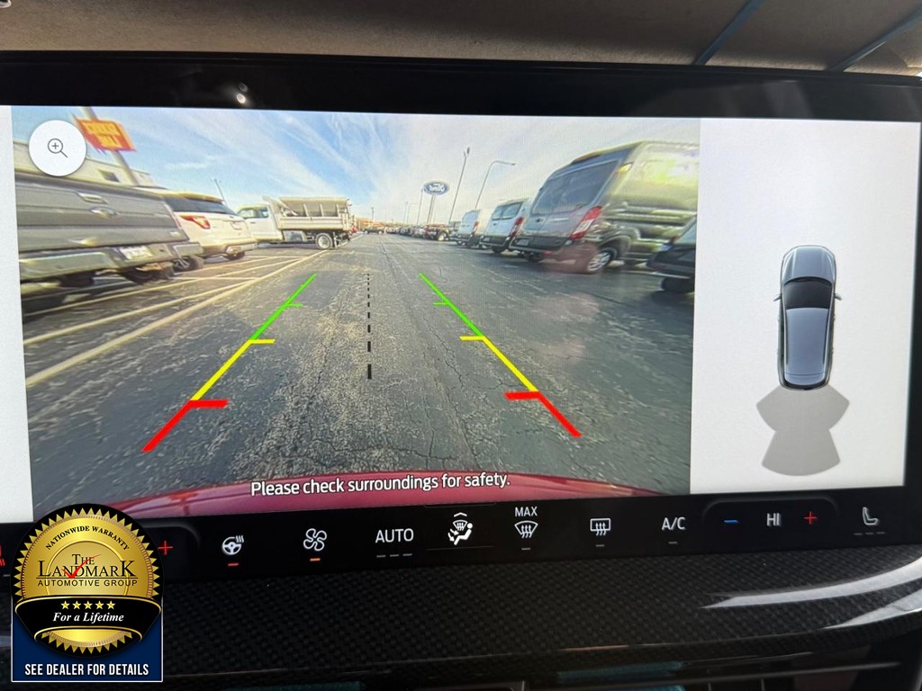 Ford Escape Vehicle Full-screen Gallery Image 13