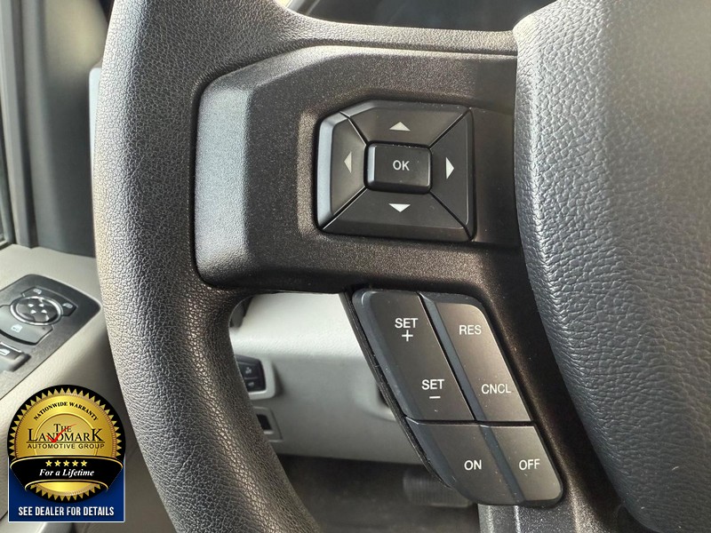 Ford F-150 Vehicle Full-screen Gallery Image 10