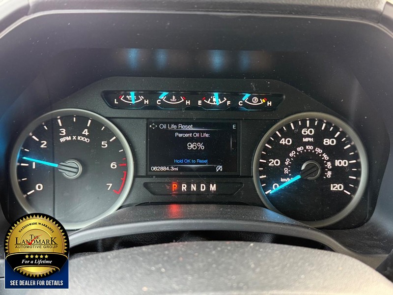 Ford F-150 Vehicle Full-screen Gallery Image 12