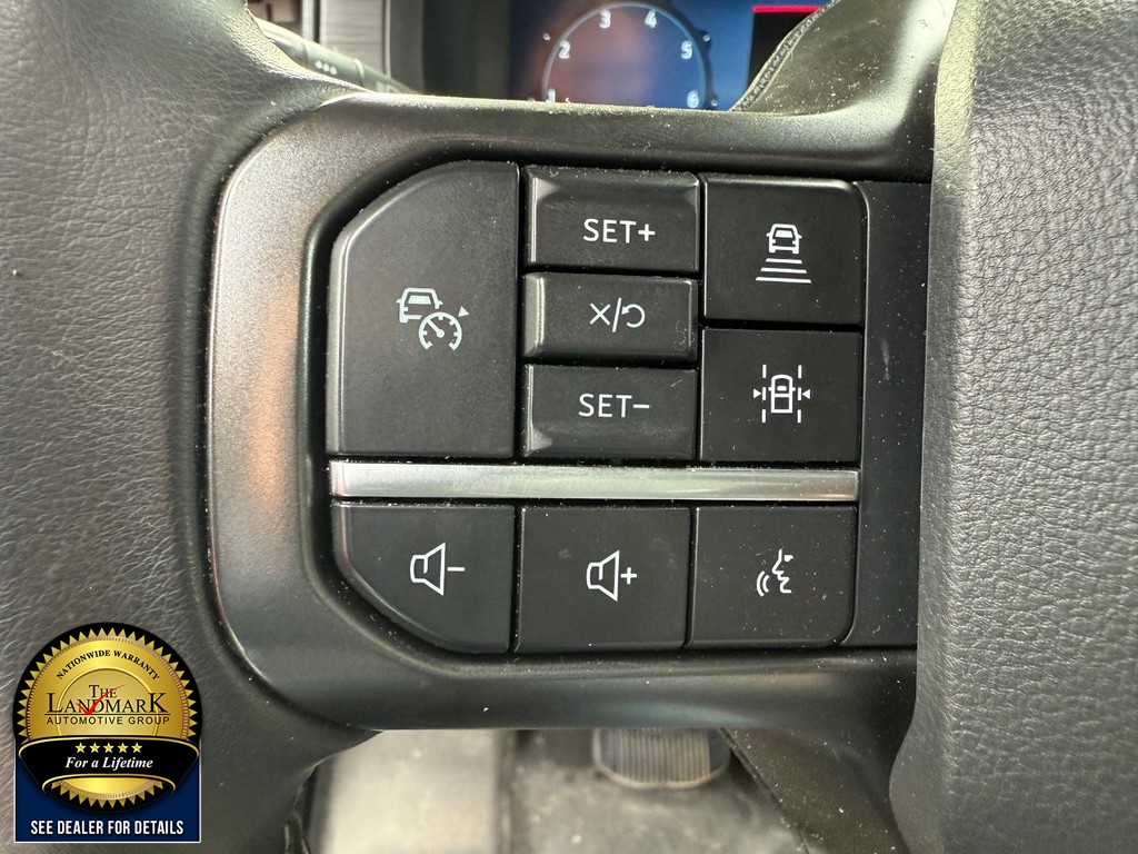 Ford F-150 Vehicle Full-screen Gallery Image 10