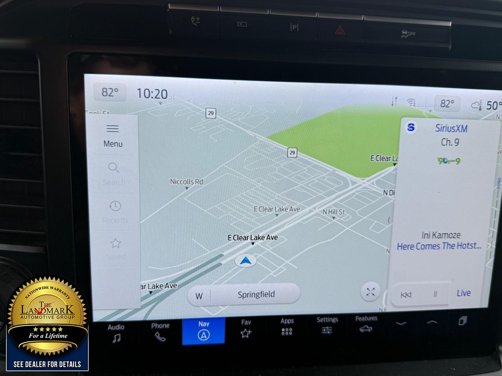 Ford F-150 Vehicle Full-screen Gallery Image 15