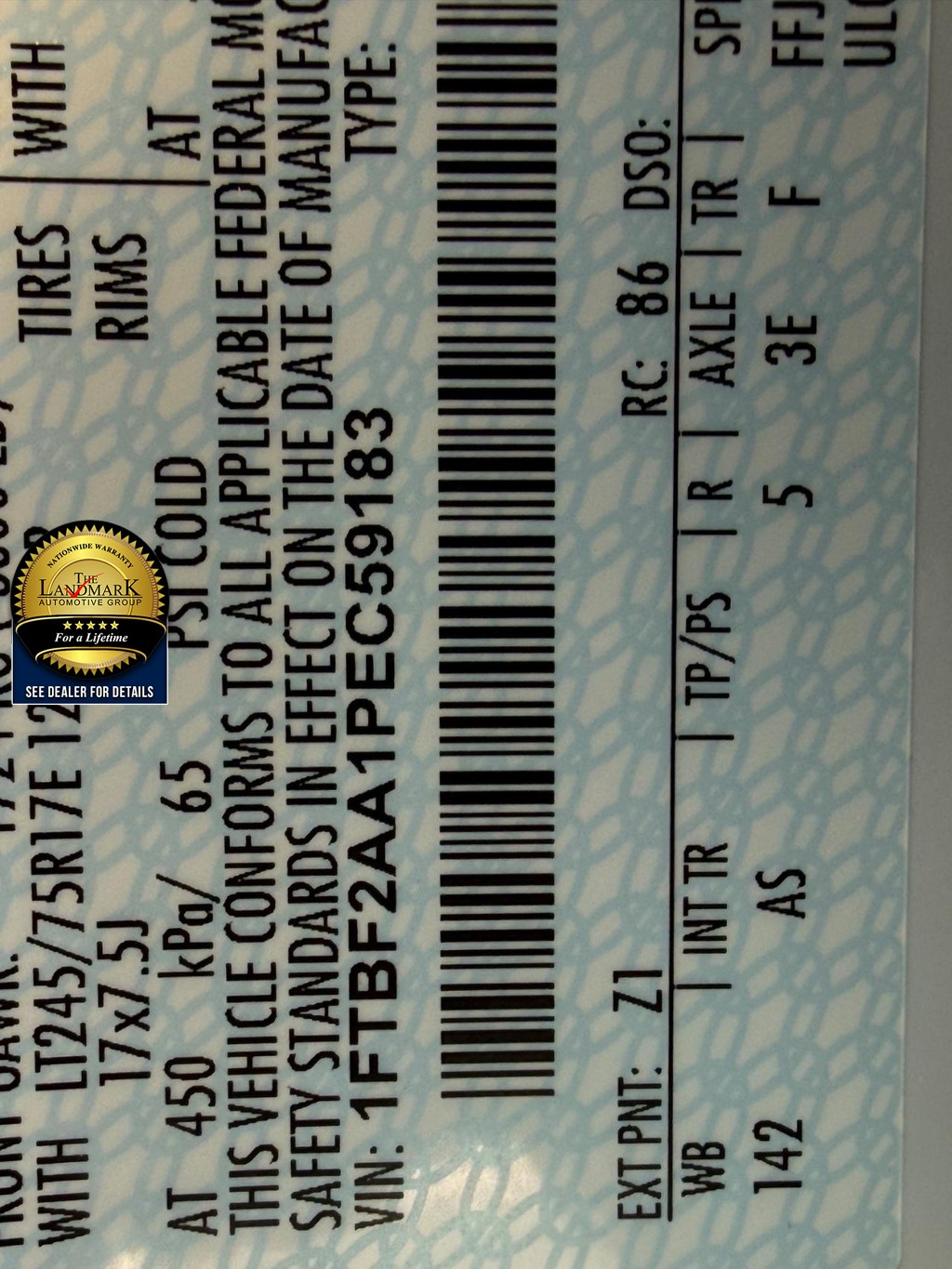 Ford Super Duty F-250 SRW Vehicle Full-screen Gallery Image 20