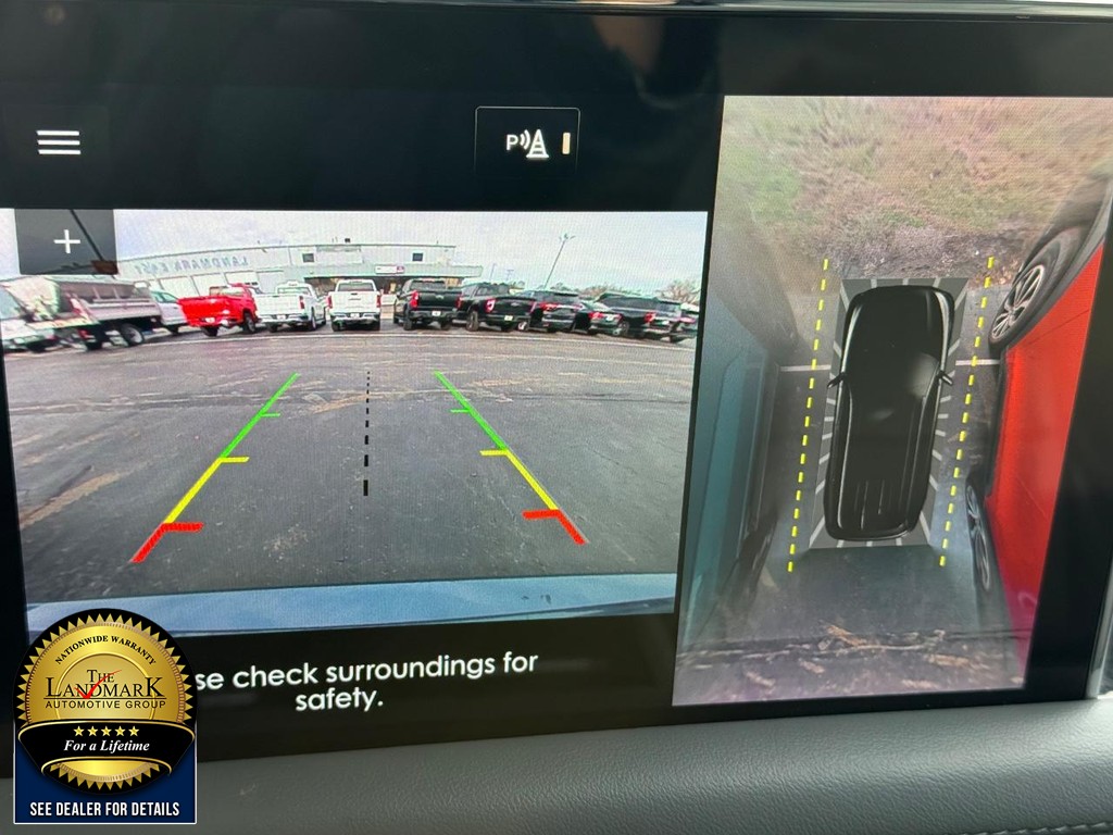 Lincoln Aviator Vehicle Full-screen Gallery Image 13