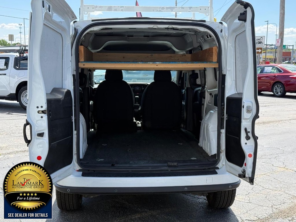 Ram ProMaster City Cargo Van Vehicle Full-screen Gallery Image 18