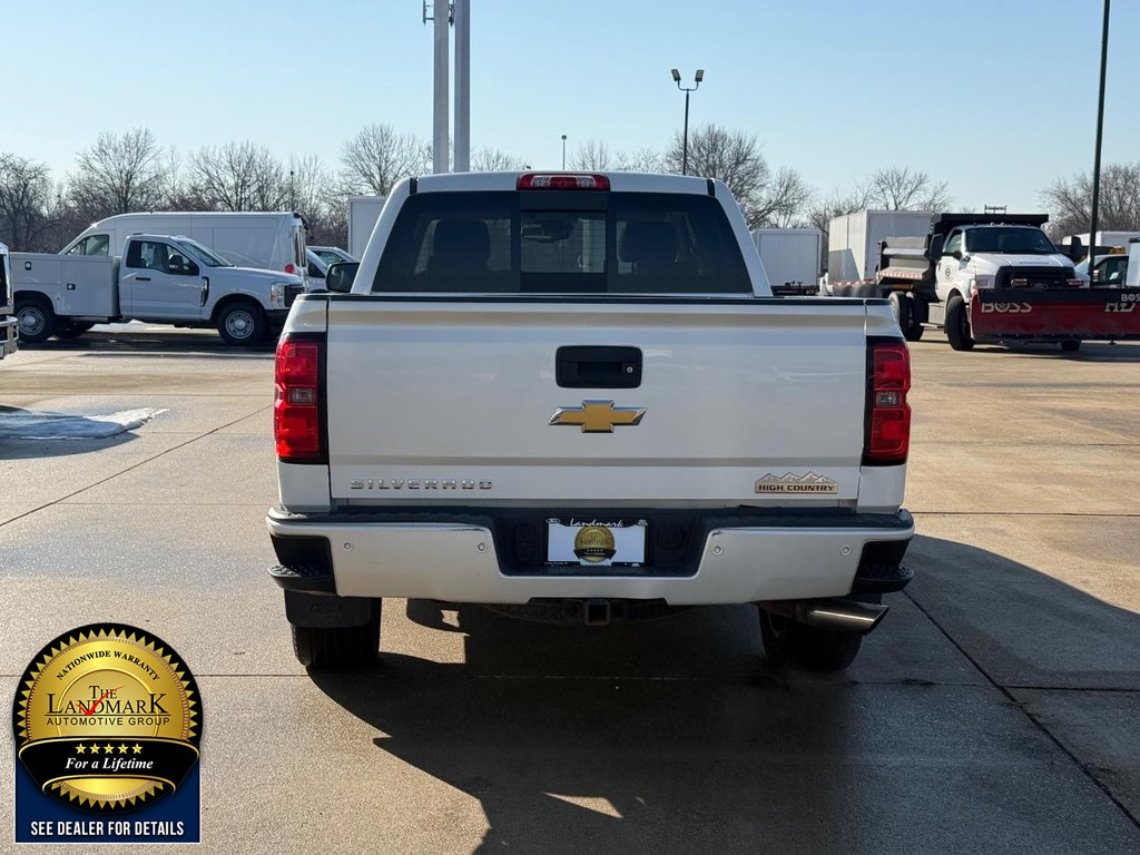 Chevrolet Silverado 1500 Vehicle Full-screen Gallery Image 6