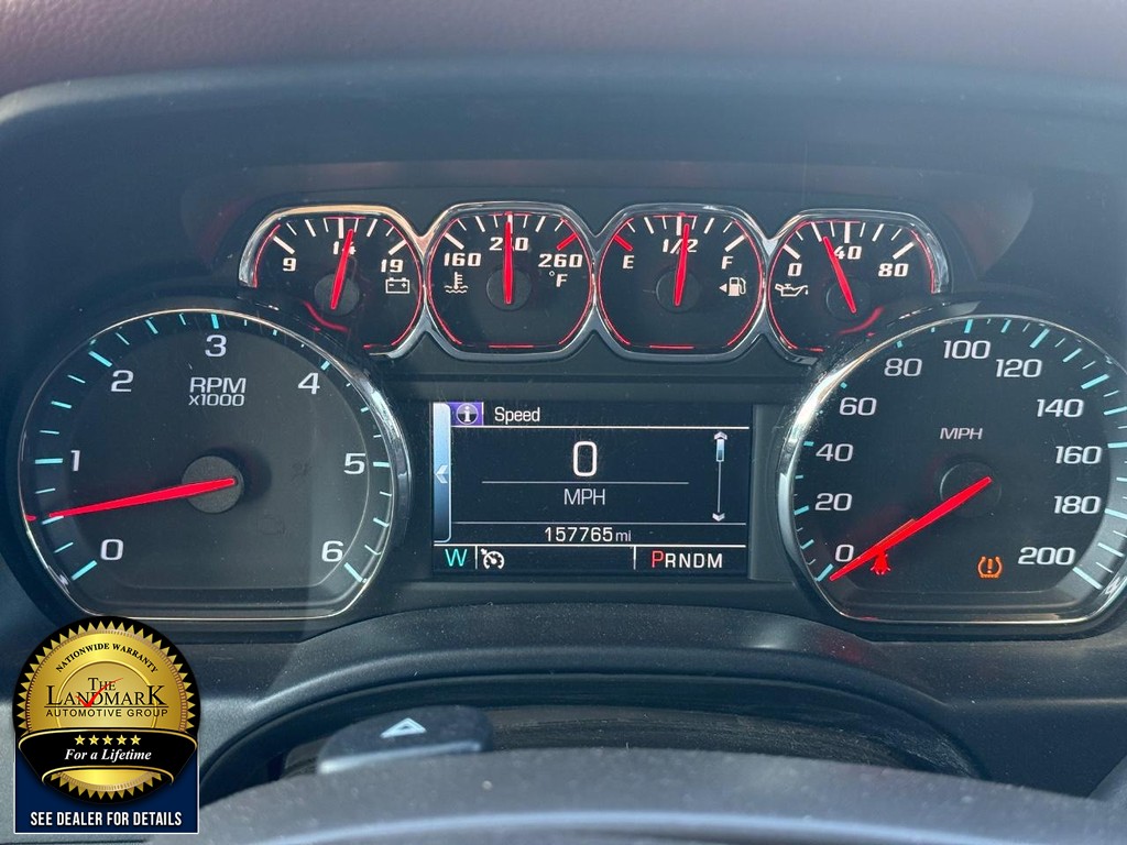 Chevrolet Silverado 1500 Vehicle Full-screen Gallery Image 12