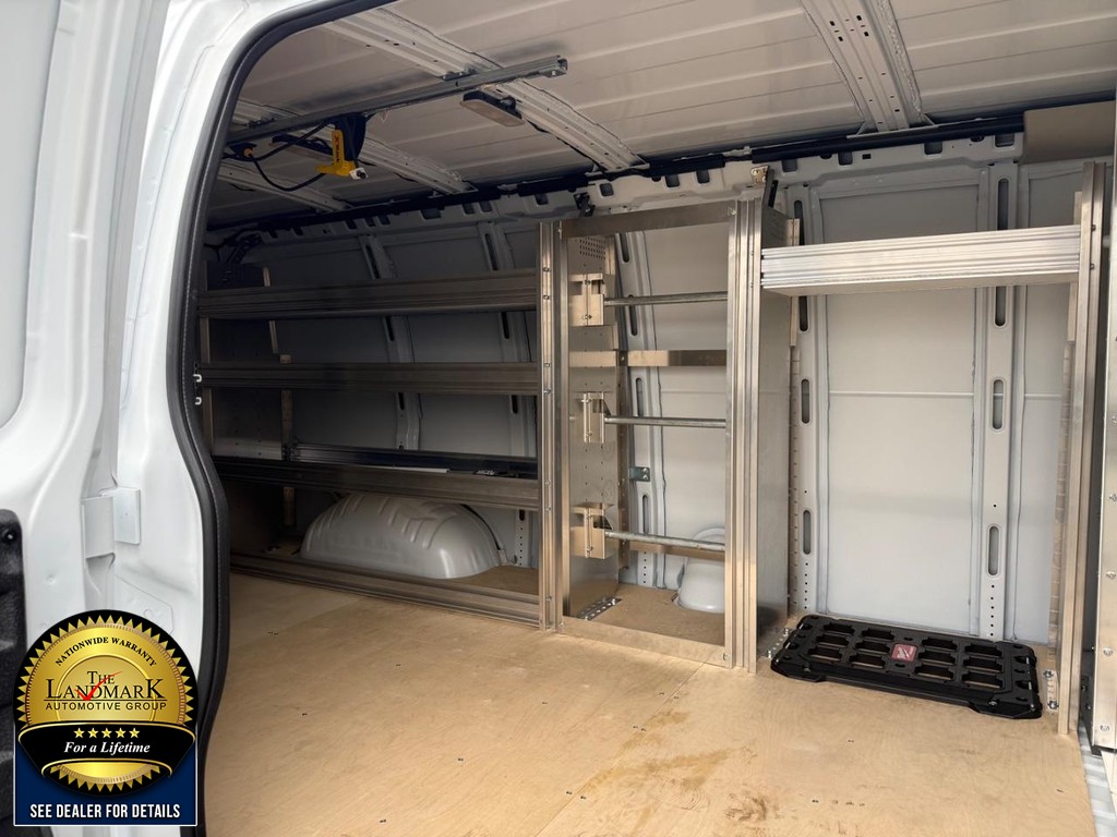 Chevrolet Express Cargo Van Vehicle Full-screen Gallery Image 13