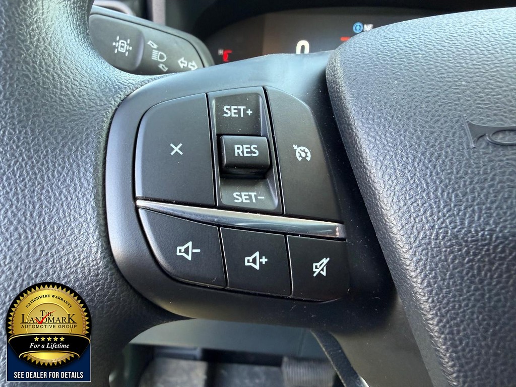 Ford Maverick Vehicle Full-screen Gallery Image 10