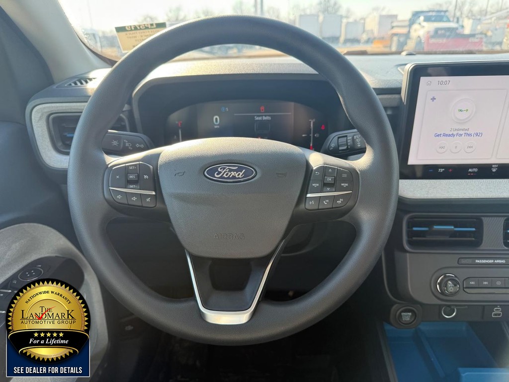 Ford Maverick Vehicle Full-screen Gallery Image 16