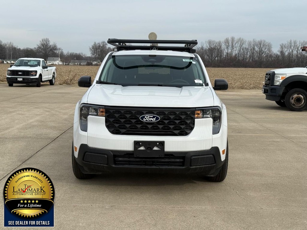 Ford Maverick Vehicle Full-screen Gallery Image 2