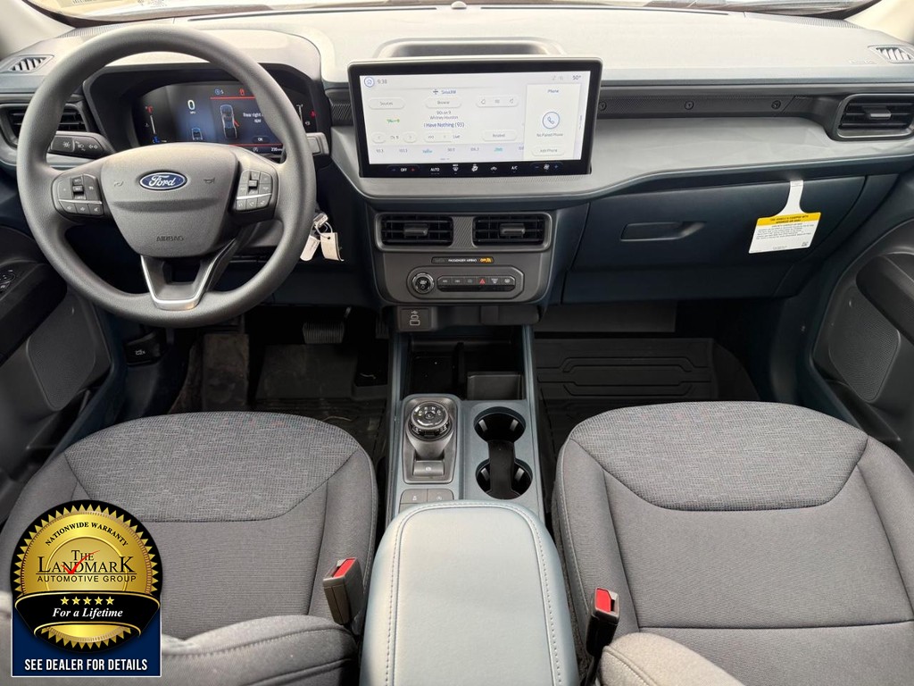 Ford Maverick Vehicle Full-screen Gallery Image 15