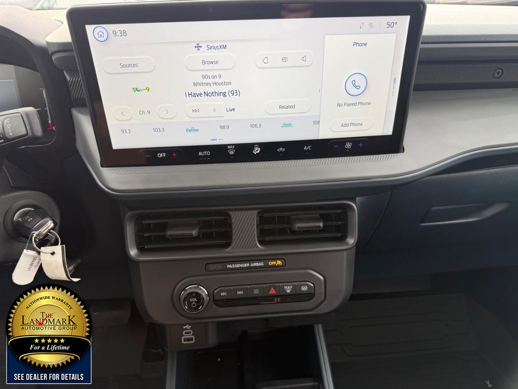 Ford Maverick Vehicle Full-screen Gallery Image 17