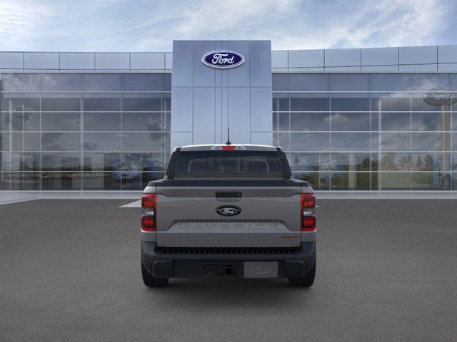 Ford Maverick Vehicle Full-screen Gallery Image 5