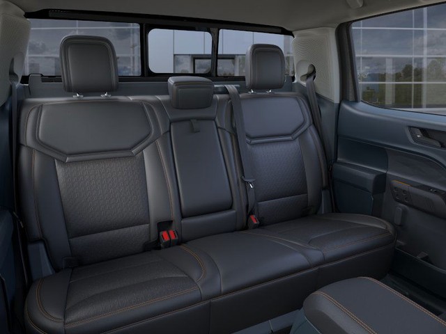 Ford Maverick Vehicle Full-screen Gallery Image 11