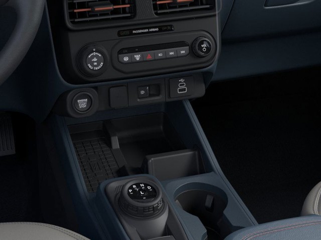 Ford Maverick Vehicle Full-screen Gallery Image 16