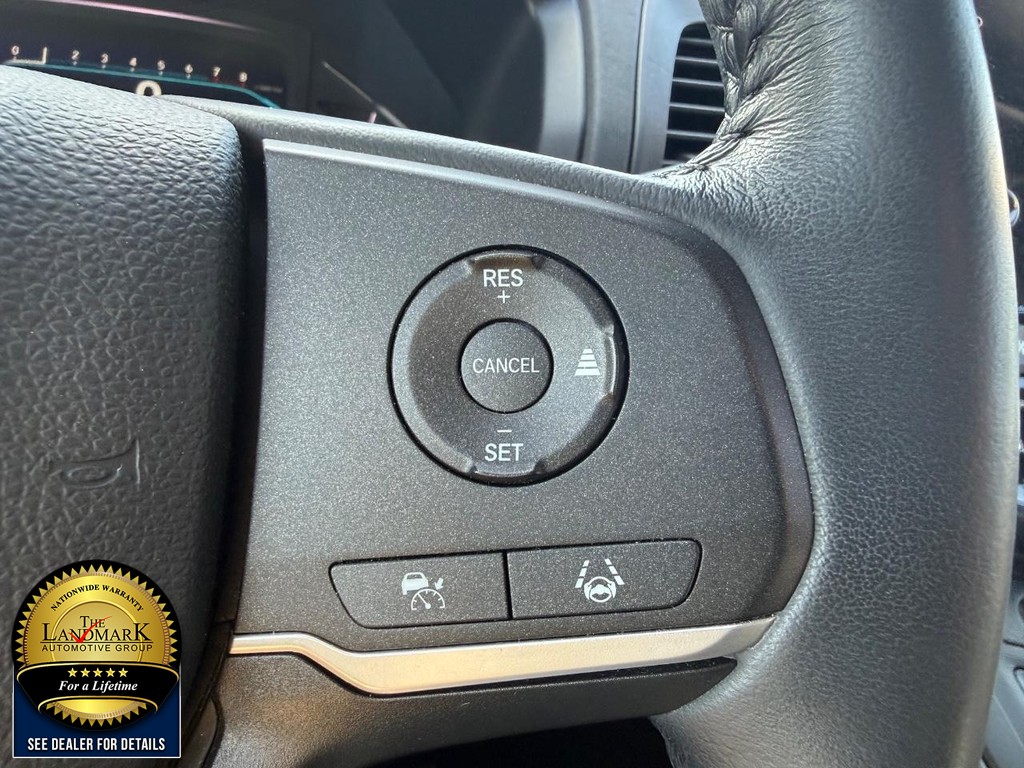 Honda Odyssey Vehicle Full-screen Gallery Image 11