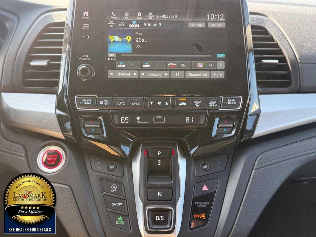 Honda Odyssey Vehicle Full-screen Gallery Image 19