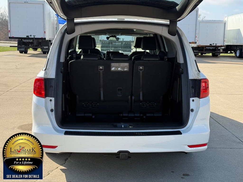 Honda Odyssey Vehicle Full-screen Gallery Image 20
