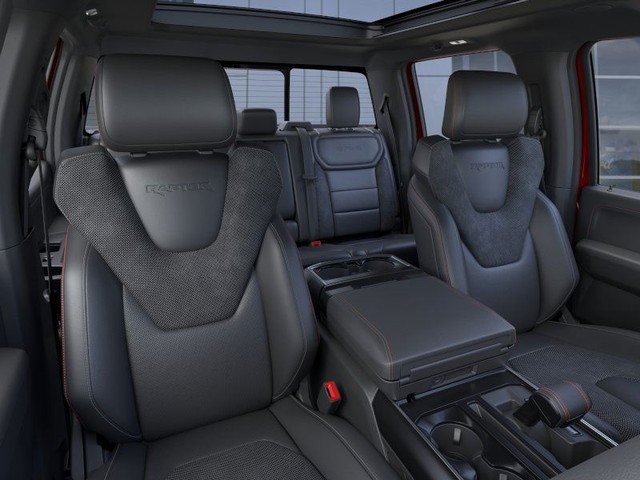 Ford F-150 Vehicle Full-screen Gallery Image 10