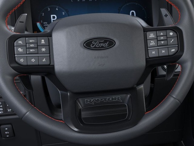 Ford F-150 Vehicle Full-screen Gallery Image 12