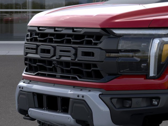 Ford F-150 Vehicle Full-screen Gallery Image 17