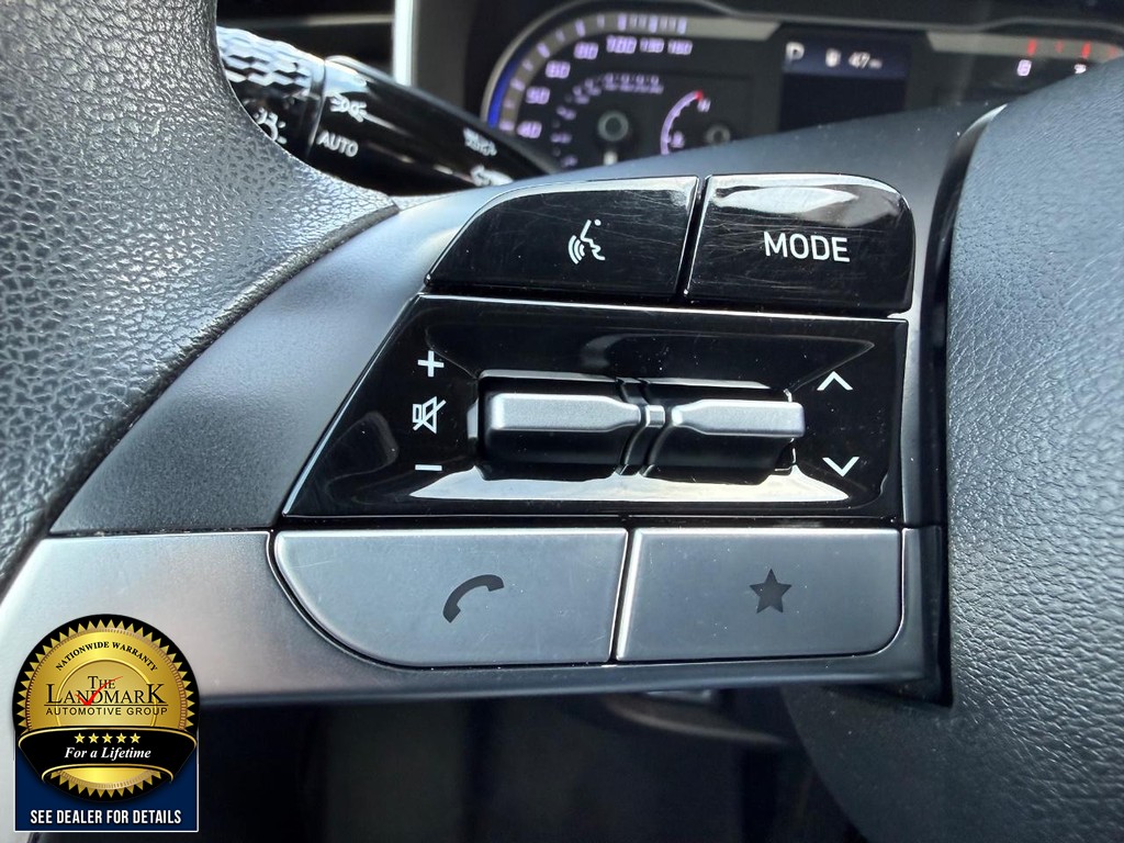 Hyundai Santa Cruz Vehicle Full-screen Gallery Image 10