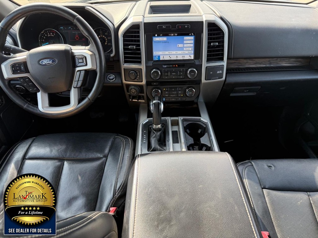 Ford F-150 Vehicle Full-screen Gallery Image 17