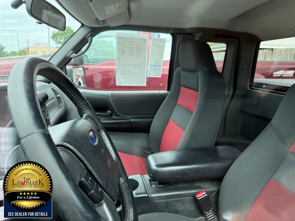 Ford Ranger Vehicle Full-screen Gallery Image 3