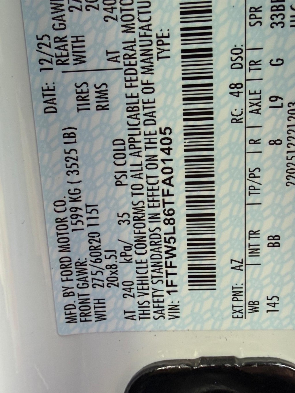 Ford F-150 Vehicle Full-screen Gallery Image 24