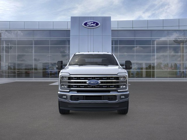 Ford F-250SD Vehicle Full-screen Gallery Image 6