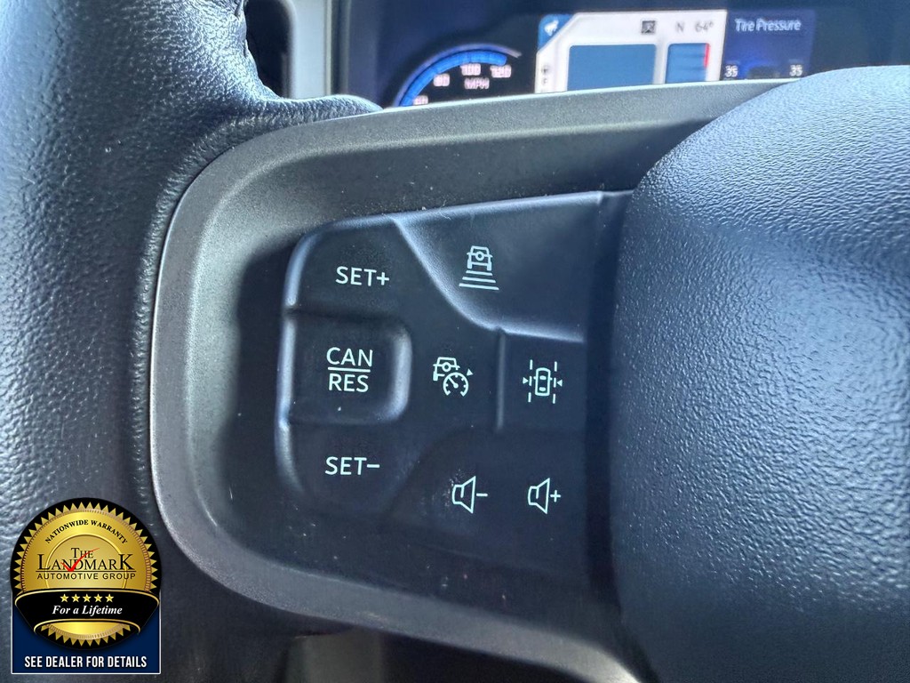 Ford Bronco Vehicle Full-screen Gallery Image 10