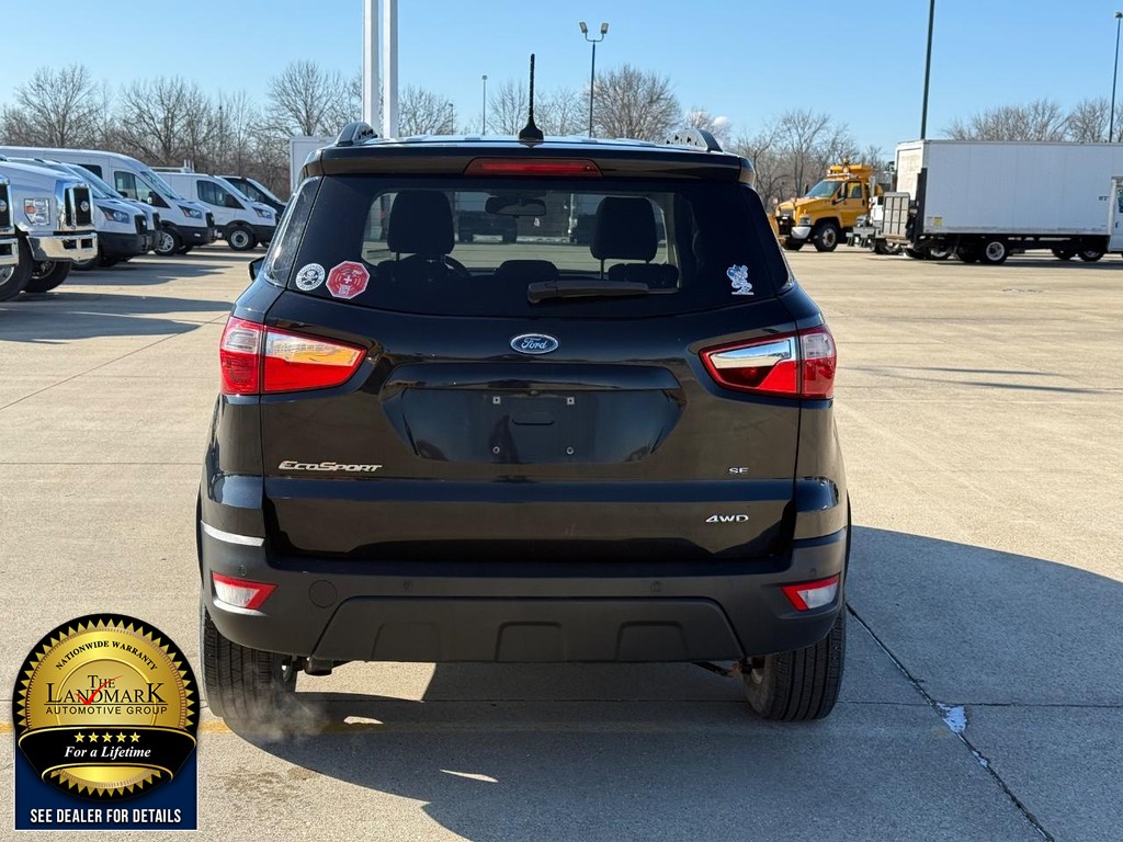 Ford EcoSport Vehicle Full-screen Gallery Image 6