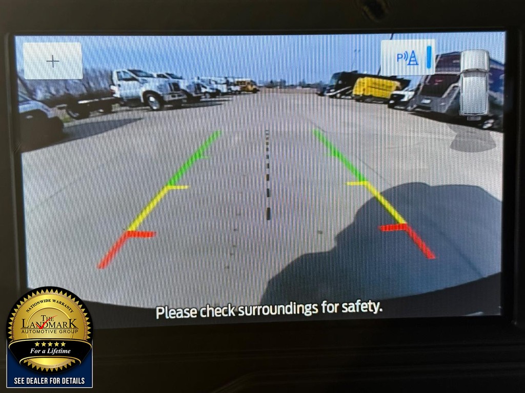 Ford Bronco Vehicle Full-screen Gallery Image 13