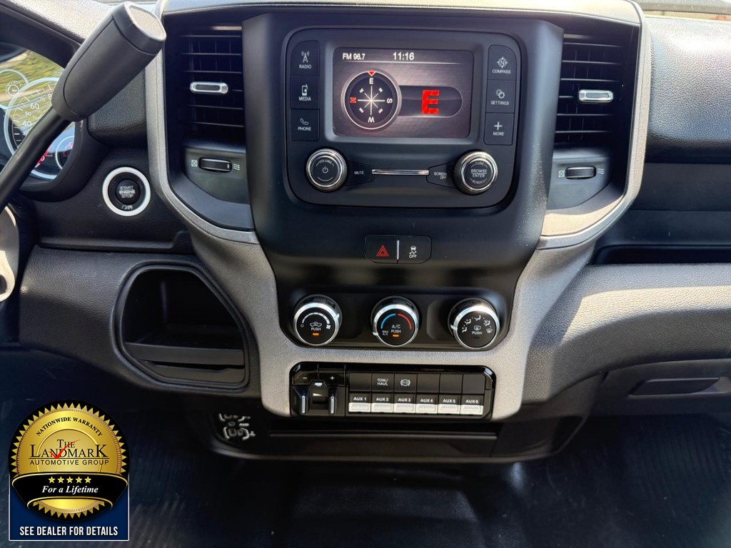 Ram 3500 Chassis Cab Vehicle Full-screen Gallery Image 16