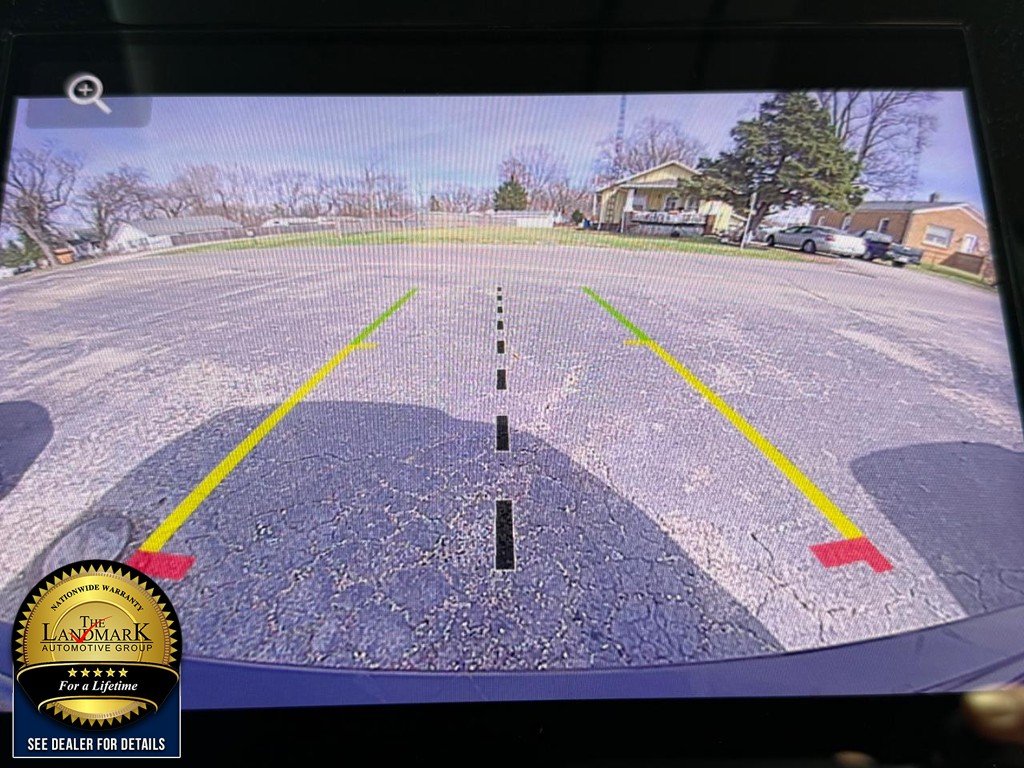 Jeep Grand Cherokee Vehicle Full-screen Gallery Image 13